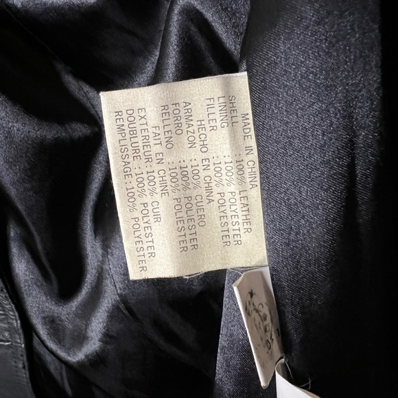 JC Genuine Leather Jacket - Picture 3 of 5